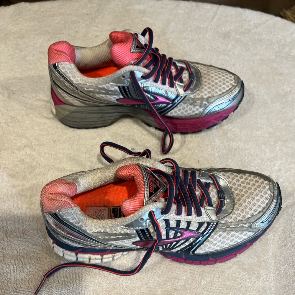 Brooks Adrenaline GTS 14